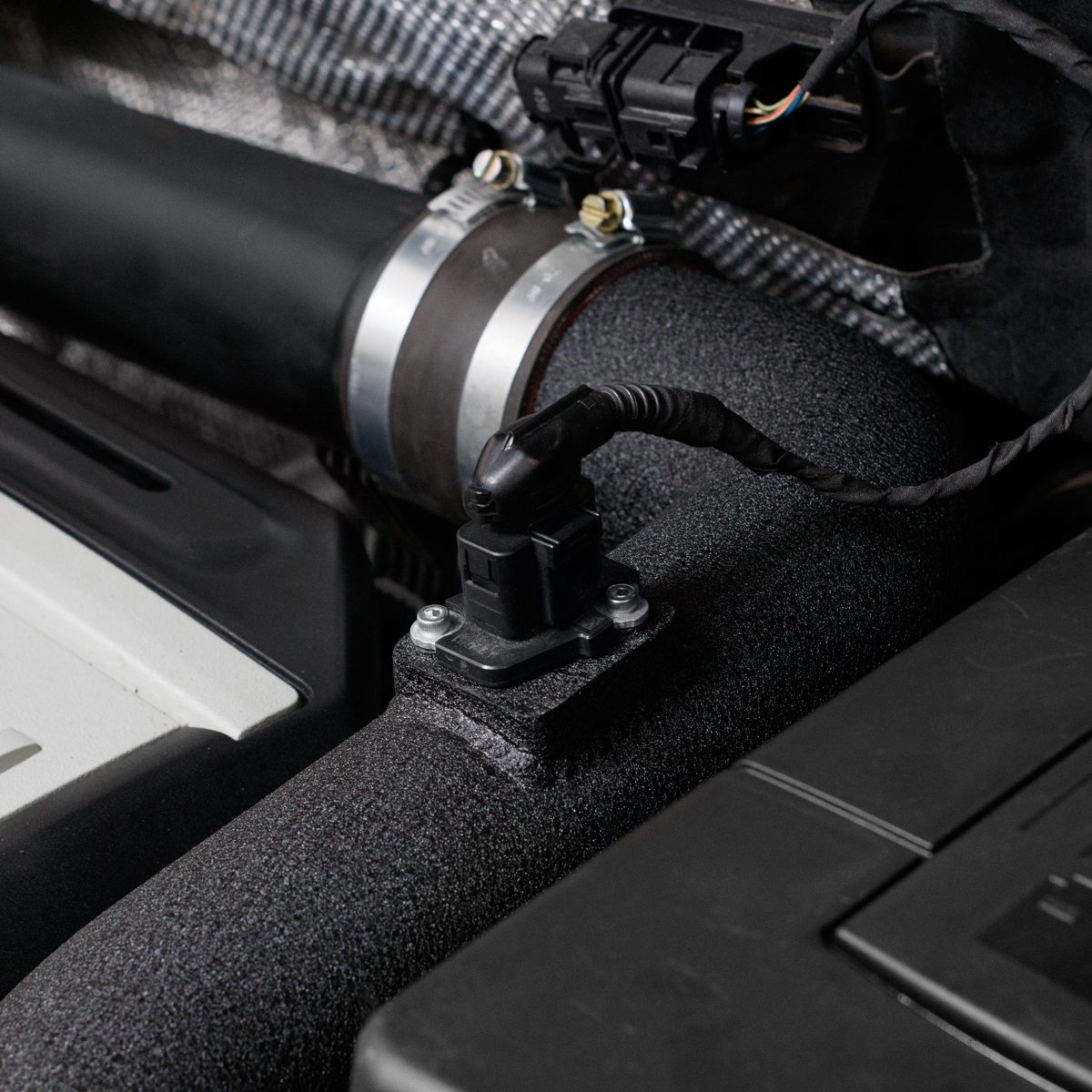 Kit Intake VW Tiguan 2.0 TSI 16V 2012 a 2016 / Audi Q3 2.0 2012 a 2016 - Imagem 5